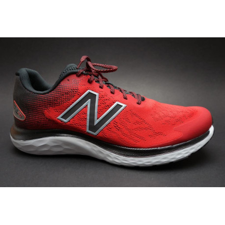 B ecka obuv New Balance erveno erna
