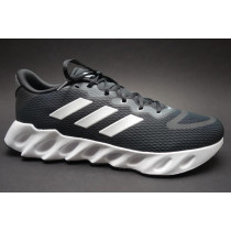 Běžecká obuv, Adidas, Switch Run M, černo-bílá